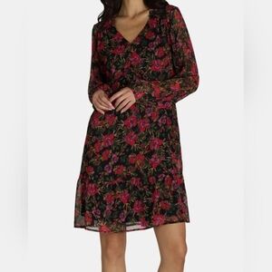 Time and Tru Black and Red Floral Long Sleeve Dress
